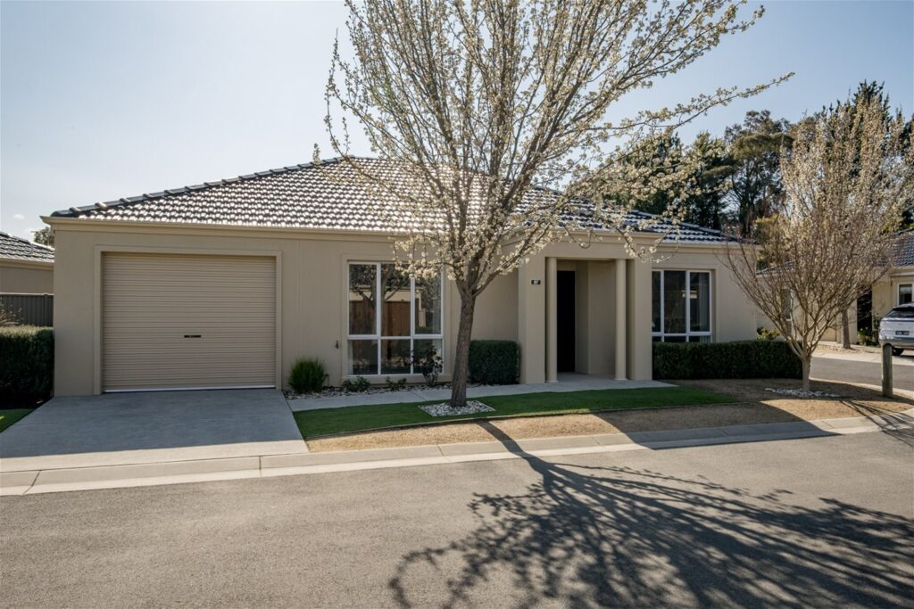 agent202_residential_extra_6849805