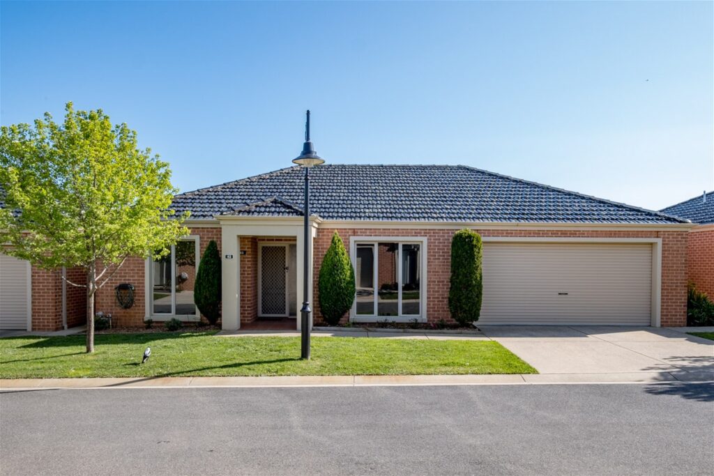 agent202_residential_extra_6861975
