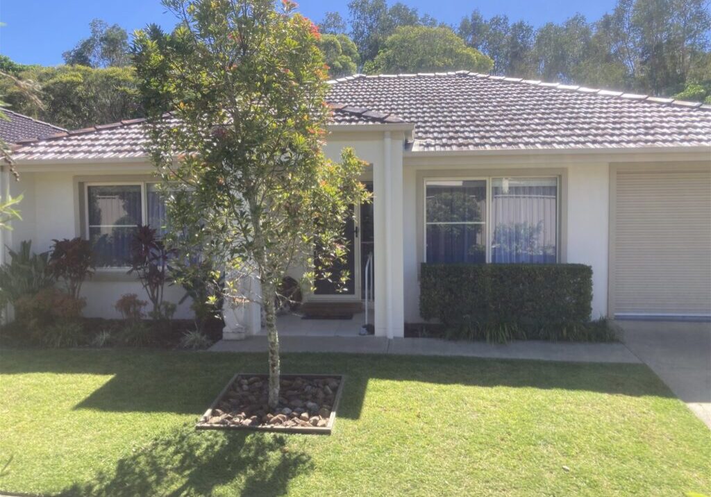 agent202_residential_extra_6411860