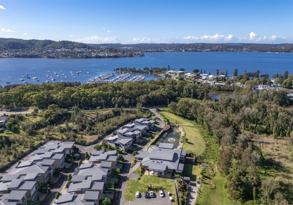 agent202_residential_extra_6437979