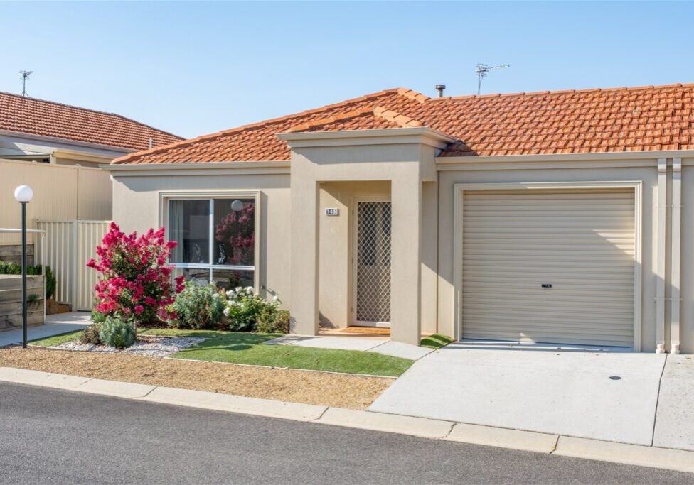 agent202_residential_extra_6465770