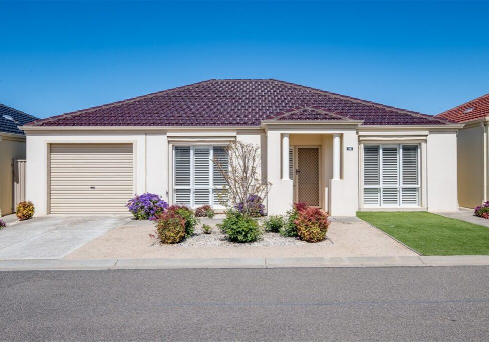 agent202_residential_extra_6904105