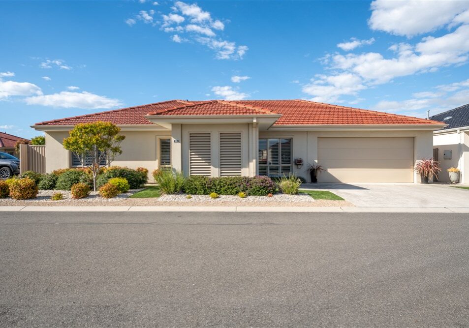 agent202_residential_extra_7027153